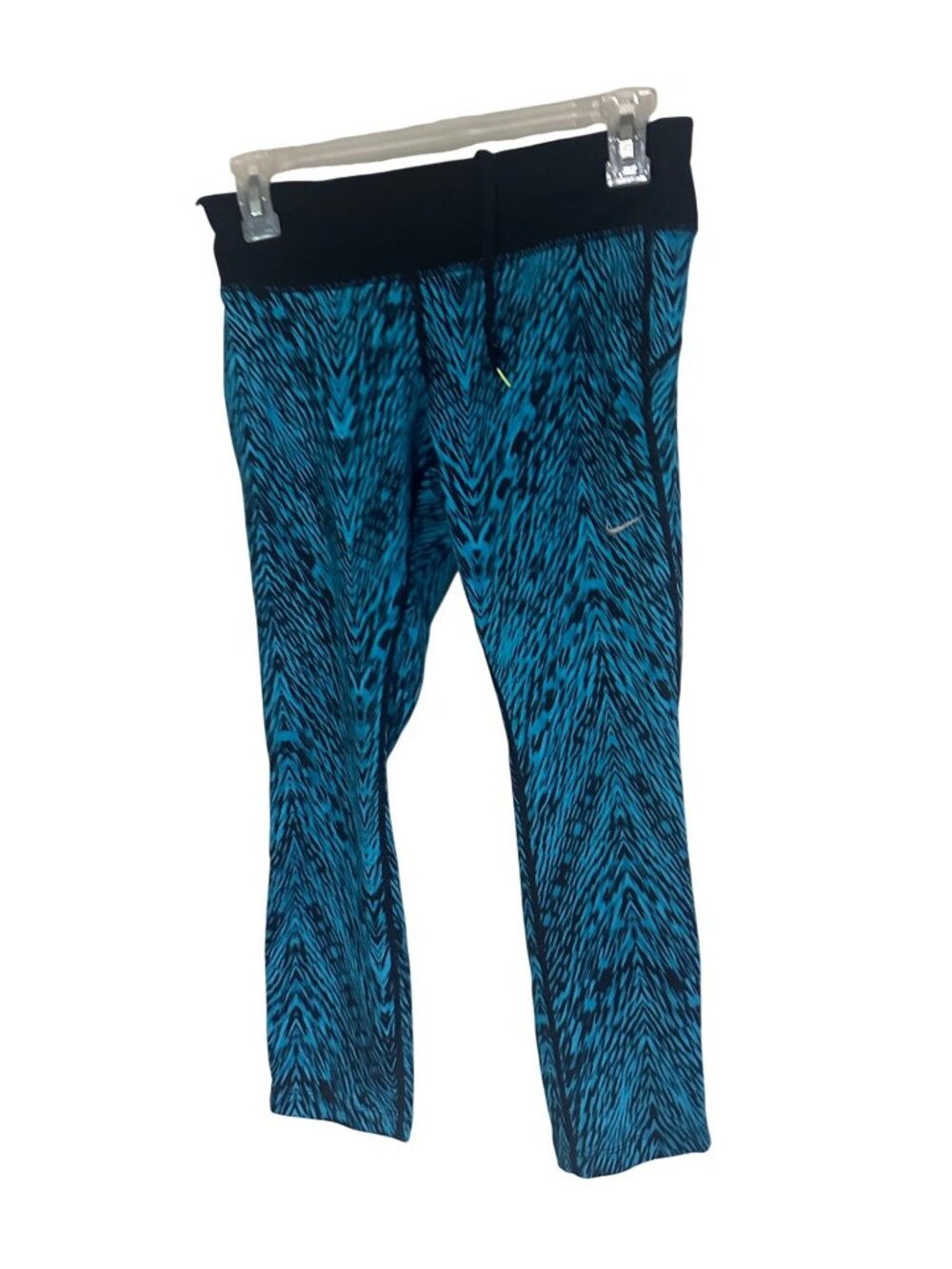 Nike Dri-Fit black and blue in color geometric print cropped leggings size S